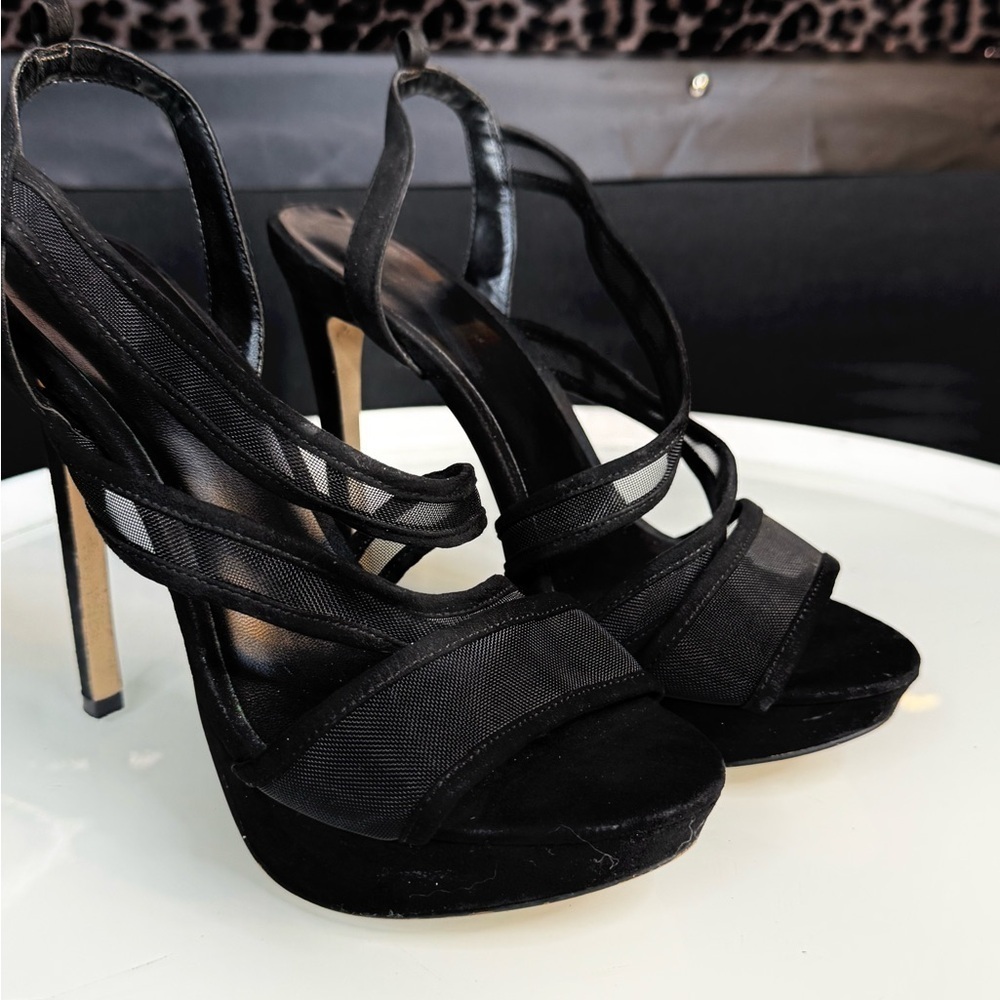 Elegant Black High Heels - Picture 2 of 6